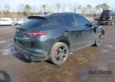 2022 Alfa Romeo Stelvio Veloce Ti Awd z USA, uszkodzony, nr VIN ZASPAKBN2N7D32284